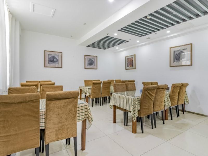 Greentree Inn Beijing East Yizhuang District Second Kechuang Street Express Hotel Екстер'єр фото