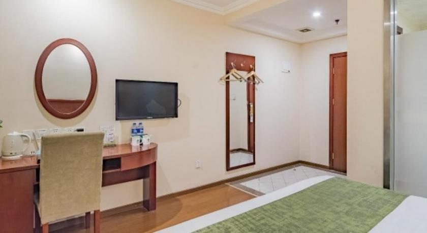 Greentree Inn Beijing East Yizhuang District Second Kechuang Street Express Hotel Екстер'єр фото