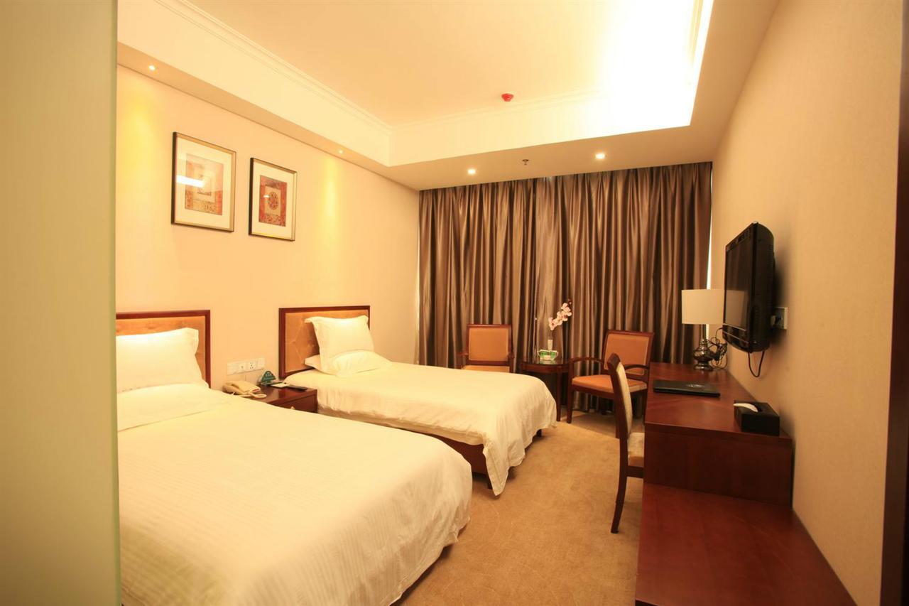 Greentree Inn Beijing East Yizhuang District Second Kechuang Street Express Hotel Екстер'єр фото